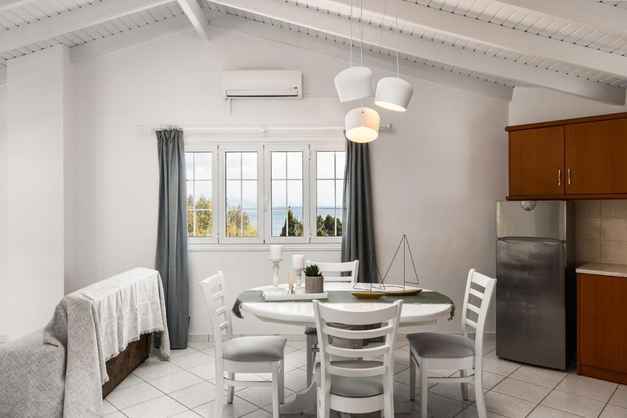 The Seaview Corner Apartments By Konnect, Ipsos Corfu エクステリア 写真