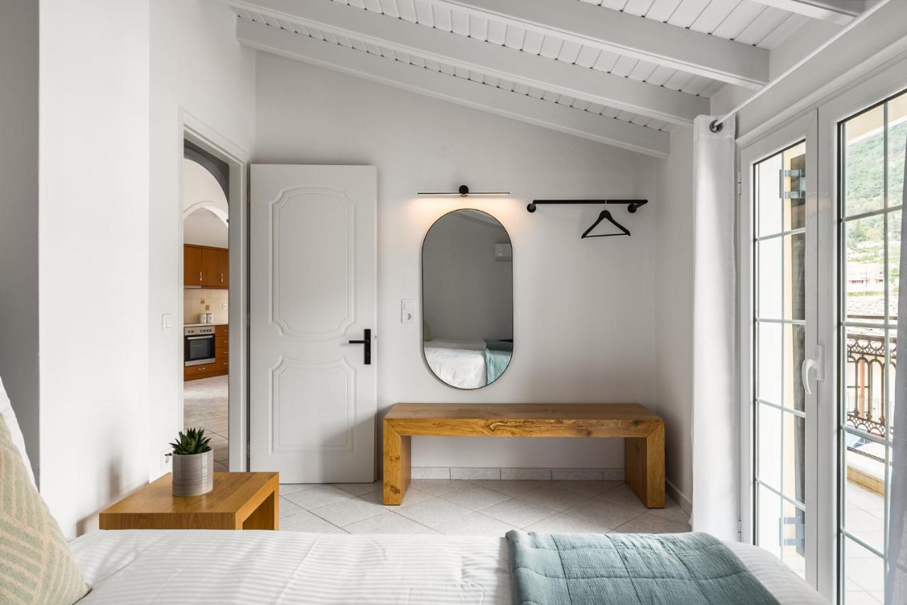 The Seaview Corner Apartments By Konnect, Ipsos Corfu エクステリア 写真