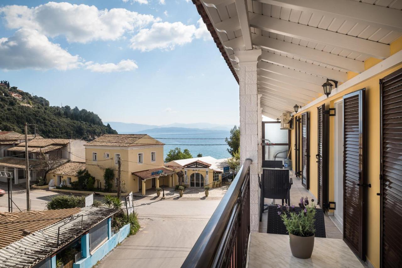 The Seaview Corner Apartments By Konnect, Ipsos Corfu エクステリア 写真